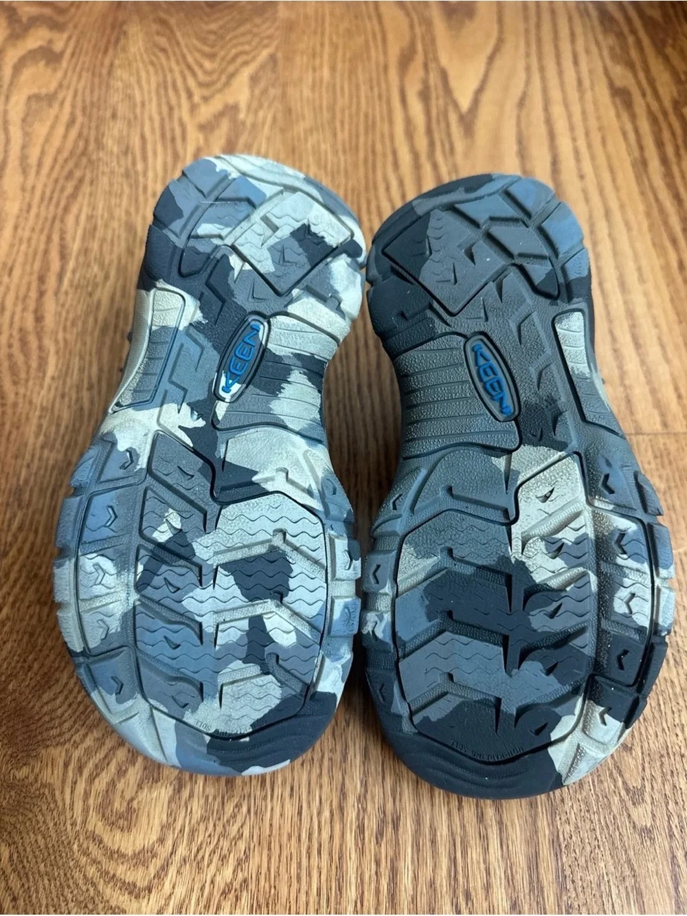 KEEN Newport Sandals Boys Size 13 Blue/Camo Closed Toe